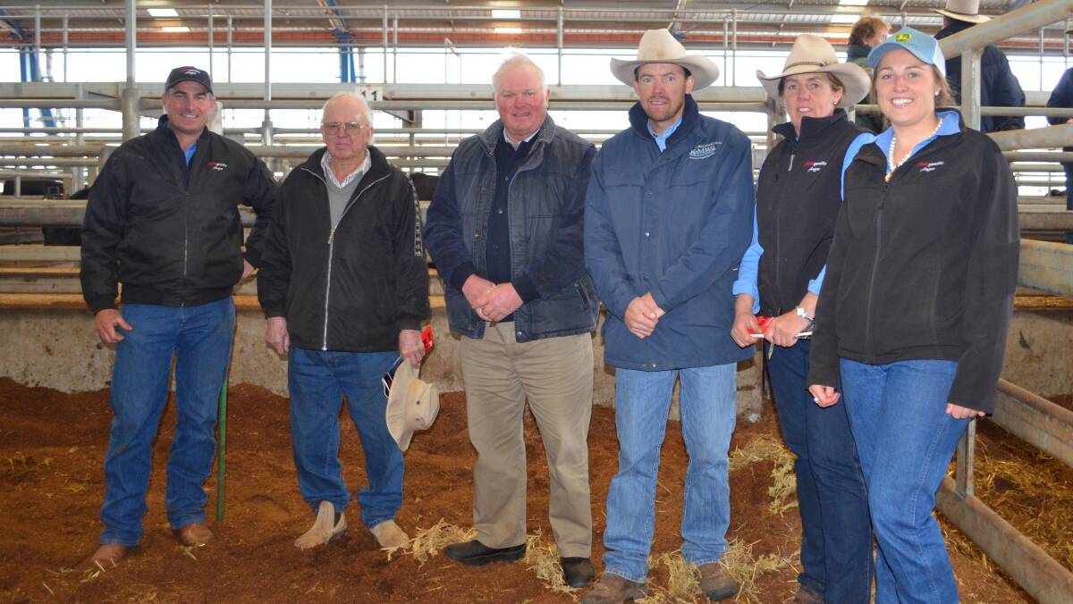 Paul Sinderberry, Moogenilla Angus, purchasers Ted and Jim Aston, “Redlands”, Thuddungra, Luke Whitty,  Kevin Miller, Whitty, Lennon & Co, Forbes, Sarah Wrigley, Moogenilla Angus and Emily Sinderberry, Moogenilla Angus. 