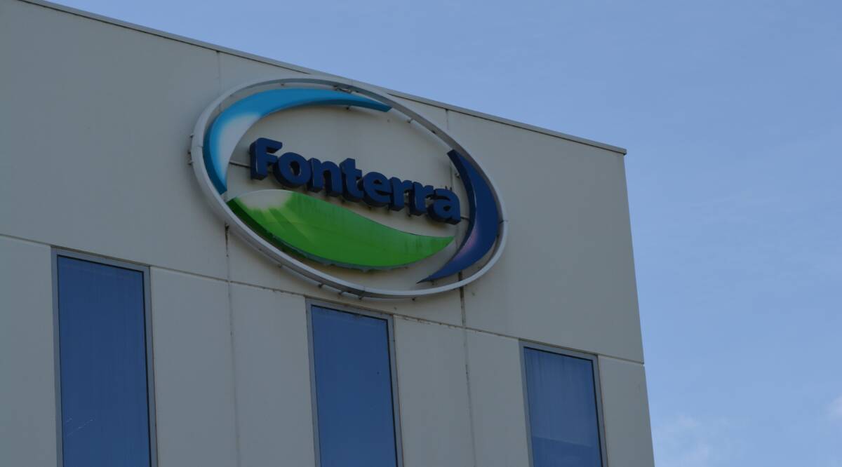 Fonterra's planned sale of its Riverina Fresh business at Wagga Wagga, including the  manufacturing site and widely respected brand, is expected to be completed during October,