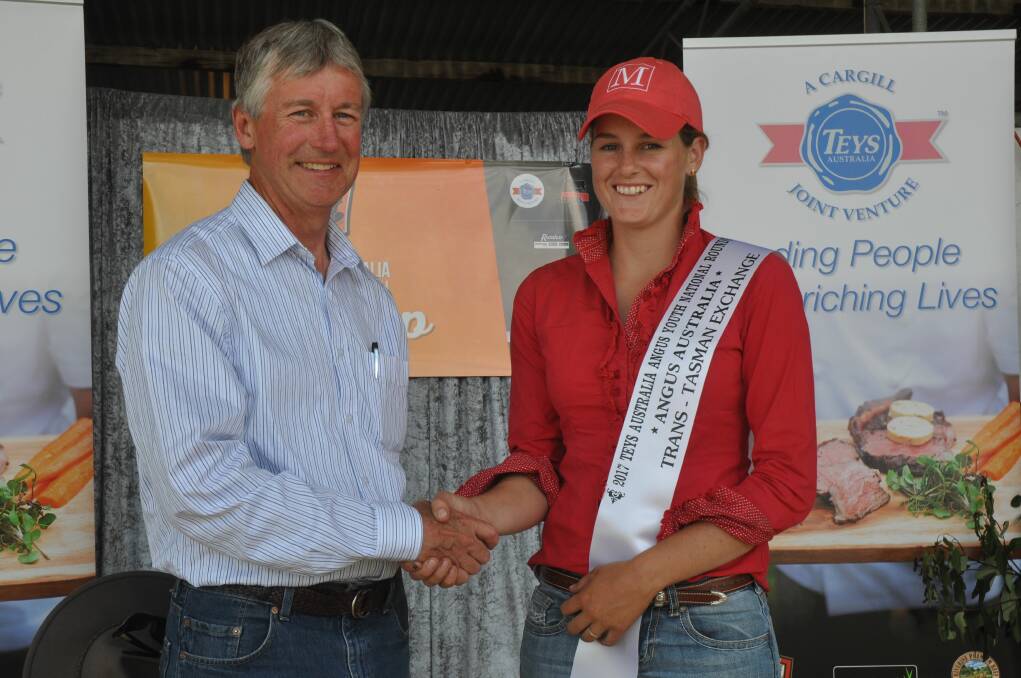 Angus Australia chief excutive Peter Parnell with Kate Schoen, Corowa, at the 2017 Angus Youth National Roundup. Photo by Catherine Miller.
