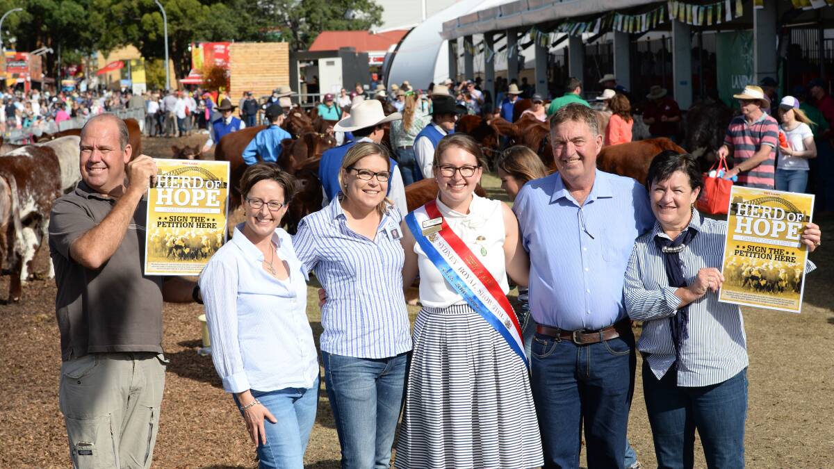 Herd of Hope organisers Lyndon Olsson, Goulburn, Megan McLoghlin and Lizzie Mazur, SA, 2016 The Land Showgirl, Grace Eppelstun with her parents Scott and Jackie Eppelstun, "Valley View", Grenfell.