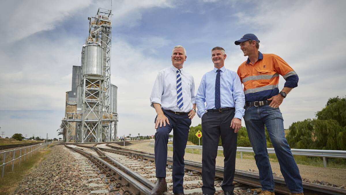 Michael McCormack, Member for Riverina, Brian Ingram, Hilltops Mayor and Nigel Lotz, general manager operations, GrainCorp at the new Cunningar site in December.