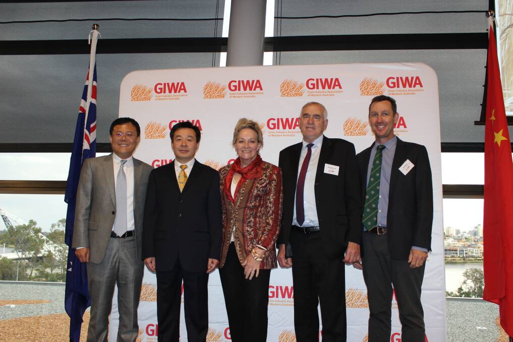 Keynote speaker and chief executive of COFCO International Australia/New Zealand Yebin (Bruce) Li (left), Chinese consul-general to Perth Lei Kezhong, Regional Development, Agriculture and Food Minister Alannah MacTiernan who opened the 2018 Grain Industry Association of WA (GIWA) forum last week, major forum sponsor CBH Group represented by chairman Wally Newman and GIWA chairman and Kalannie grain grower Bob Nixon.