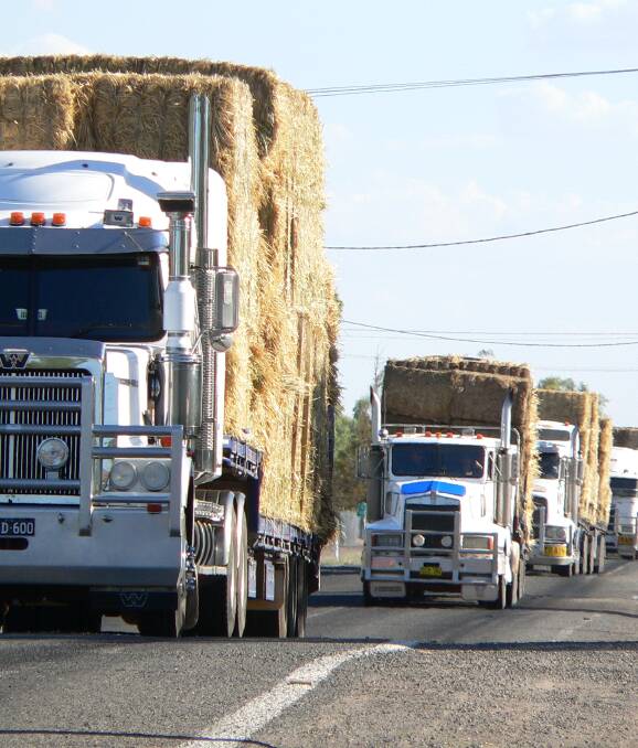 The Burrumbuttock Hay Runners ran an impressive convoy during a previous drought mission to Bourke in February 2014.