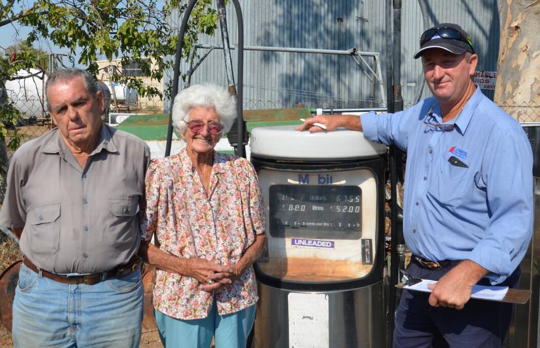 Reg and June Riley with Lowes Northern NSW sales manager, Brandan Munn, Moree. 