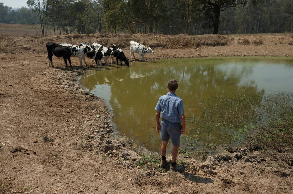 A dairy farm in the Hunter Valley is suffering from the long, dry summer, as are many farms in the Upper Hunter. A new NSW Department of Primary Industries service will help farmers better predict and prepare for dry conditions.