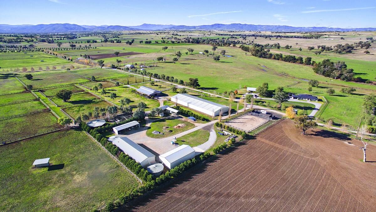 Cavallino is spread over 120 hectares and is located 14 kilometres from Tamworth and just 6km from the Australian Equine and Livestock Exhibition Centre.