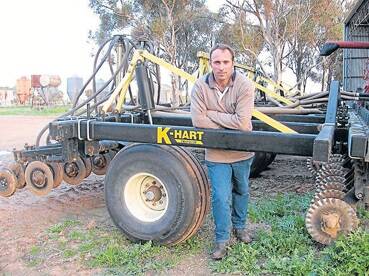 Better germination, productivity, fewer blockages and faster working speeds are just some of the advantages South Australia farmer Ben Pym, Avon, and his family have enjoyed with their K-Hart disc seeder.
