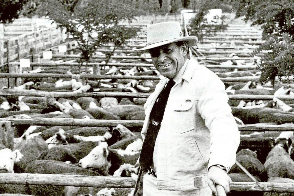 Rick Wright as he would probably like to be remembered: as the proud vendor of a yard full of V1V Beefmaker Hereford cattle at one of his annual “Jeogla” production sales