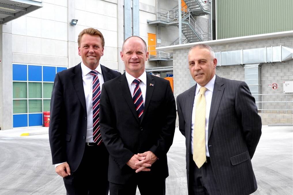 Transport Minister Scott Emerson, Premier Campbell Newman and Allied Mills managing director Joseph Di Leo.