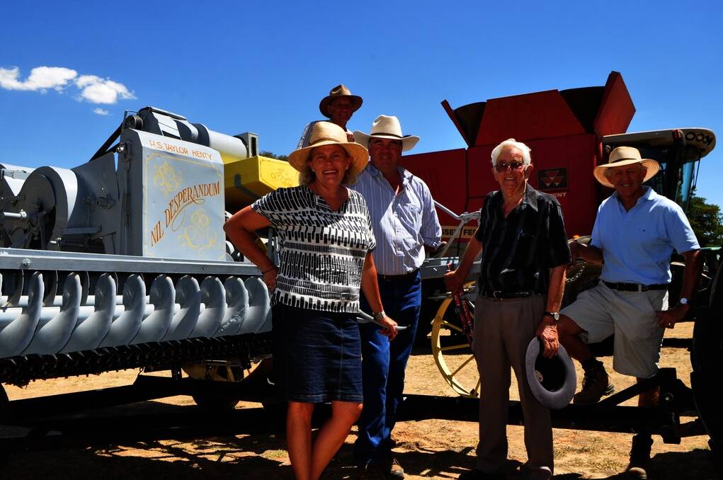 Headlie Taylor’s great nephew Colin Wood, Table Top; (from left) NSW Farmers president and 2014 Henty Show patron Fiona Simson and her husband Ed; Milton Taylor who initiated a re-build of the header in 1969, and Dugald McKay, Henty, the great grandson of Hugh Victor McKay, of Sunshine stripper harvesters.