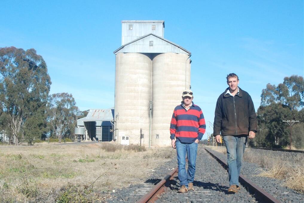 Mark Yeo, “Glenshea” and Phil Lindeman, manager of “Yarragrin” are weighing up future cropping and grain marketing options following their local Mendooran silo closure. 
