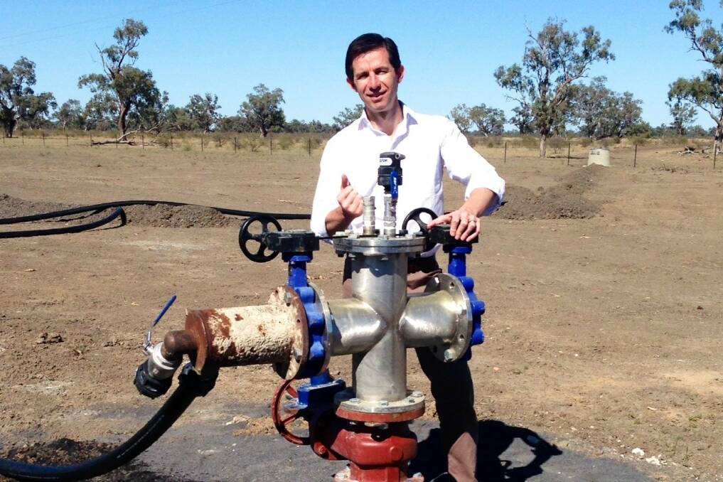 Simon Birmingham turns on the tap for federal cap and pipe funding in Moree on Thursday.