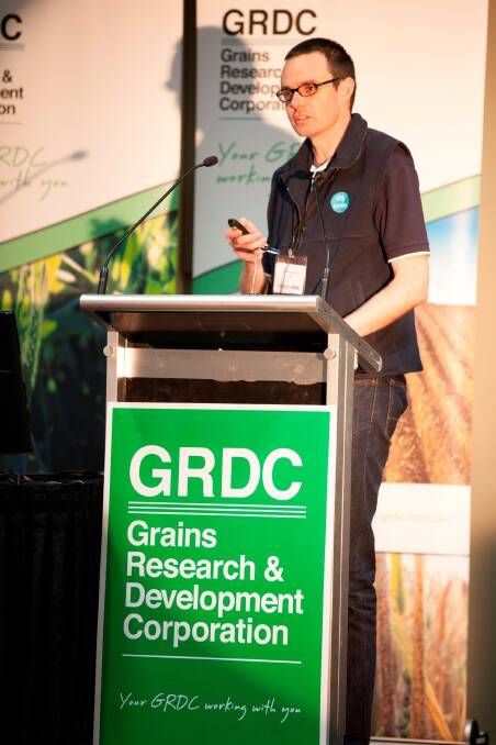 CSIRO’s James Hunt, speaking at a GRDC grains research update, says as a general rule, yield of early sown crops tended to be the same or slightly less than main season crops, despite the impact of frost and disease in NSW in 2014. 