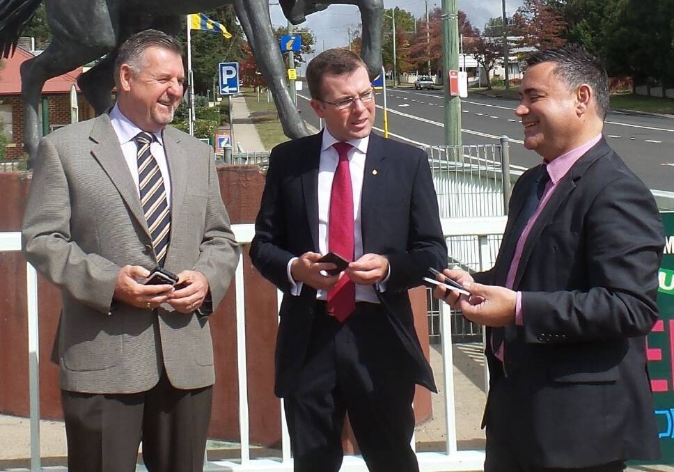 Uralla mayor Michael Pearce, Northern Tablelands MP Adam Marshall and Regional Development Minister John Barilaro.