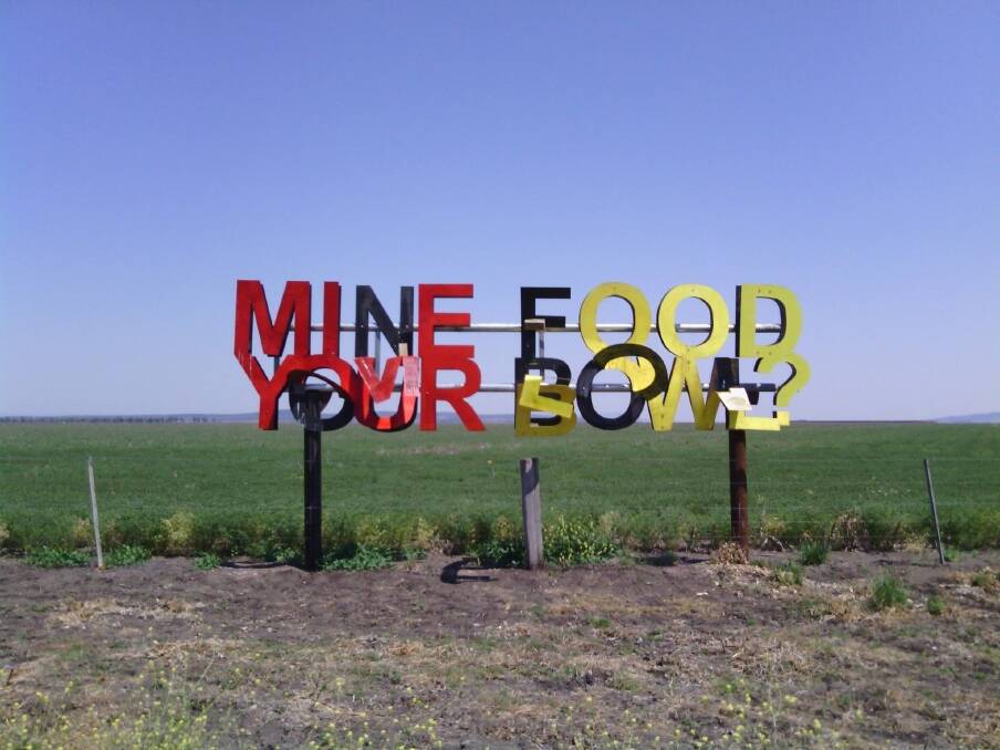 The anti-Shenhua sign at Breeza on the Liverpool Plains has been vandalised.