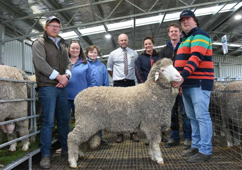 Dale Bruns, Glenlea Park stud's Marianne and James Wallis, Spence Dix & Co's Luke Schreiber, Nareen stud managers Asta Vickery and Henry Burbury, Nareen, Vic and Will Lynch, Boorana stud, Woorndoo, Vic, with the $28,000 sale topper. Picture by Catherine Miller.
