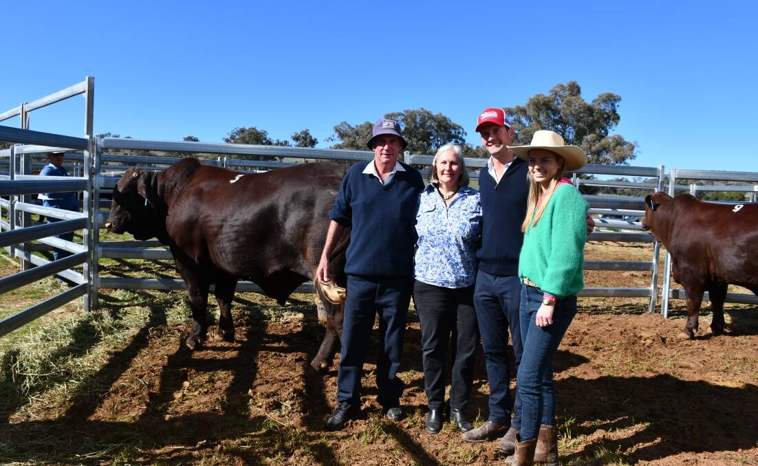 Glenablyn Schooner S885 (PS) with Kate and Howard Courts, current stud principals and Jack and Eliza Courts, Glenalbyn's new, third generation, stud principals