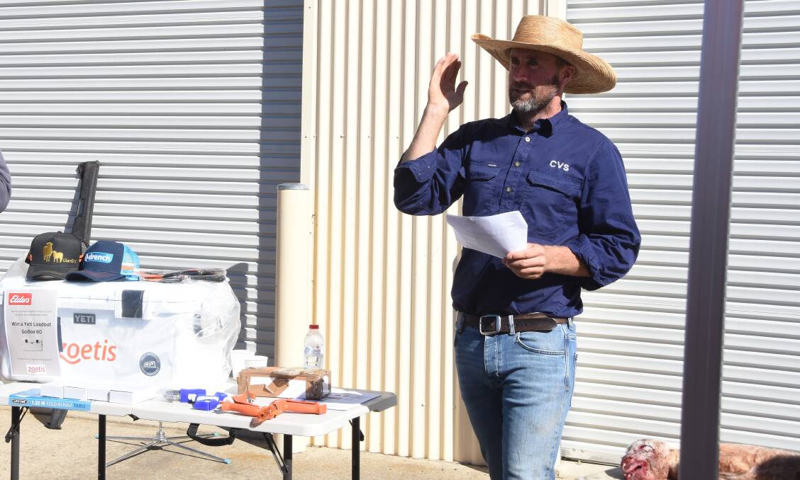 Dr Tom Graham, Coolac Vet, discusses ways to determine deaths in lambs at a field day in Maxwell, near Wagga Wagga. Picture by Helen De Costa.