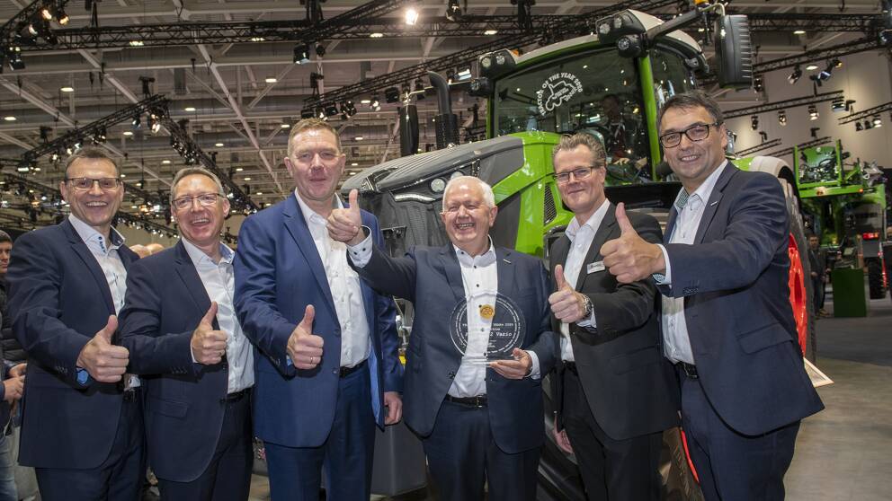 WINNERS: Fendt vice president engineering Walter Wagner, product manager for high-horsepower tractors Robert Heisler, vice president distribution Christoph Grblinghoff, AGCO Fendt management board chairman Peter-Josef Paffen, vice president global parts and service Thorsten Dehner, vice president marketing Roland Schmidt following the naming of the Fendt Vario 942 as tractor of the year at Agritechnica.