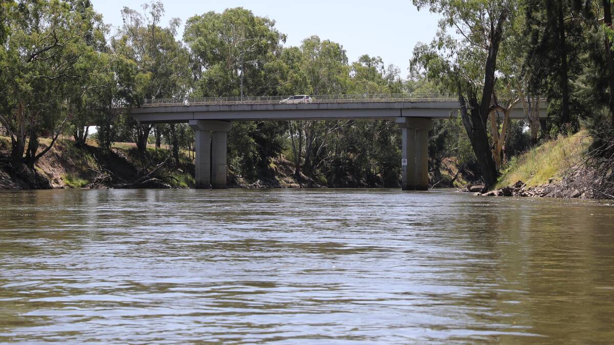 The Australian Government and the Opposition committed to two sets of amendments to the Basin Plan which were supported by an agreement detailing actions to improve transparency and accountability to the operations of the Basin Plan. Photo: Daily Advertiser