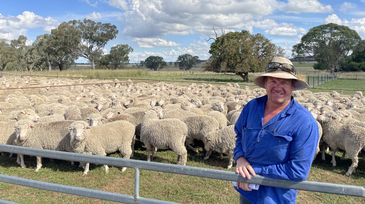 Murray Dymock, Dymock Agriculture, Boorowa, with his Royalla/Koonwarra-blood maiden ewes, took out third place and the dual purpose award.
