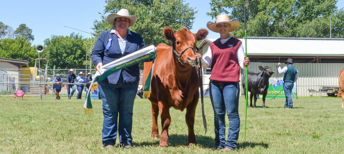 RESERVE: Judge Renae Keith, Allenae Angus and Poll Herefords, Roslyn, with reserve champion Alana Wade, Serenity Cattle Company, Hawkesbury. 