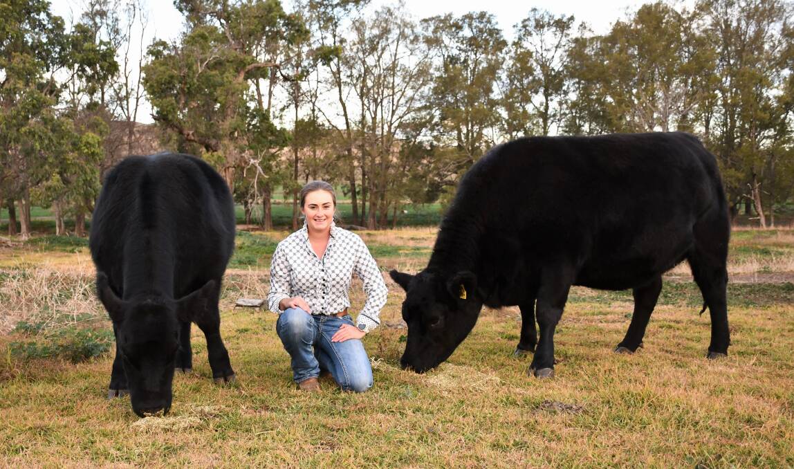 Monique Estrada wants to combine her passion for education and cattle to create more educational programs in her local area. Photo supplied. 