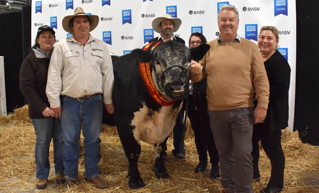 TOP BULL: Kirsten and Tim Bell and Greg and Svetlana Ebbeck, Six Star, with buyers Peter and Debbie Colley.