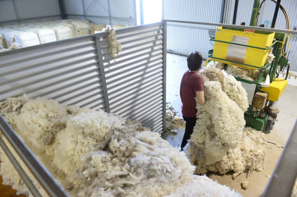 This week sees an estimated 41,000 bales on offer nationally, with 39,000 and 37,000 in the following two weeks.