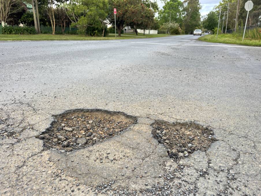 Potholes cause crisis in regional rural NSW transport | The Land | NSW