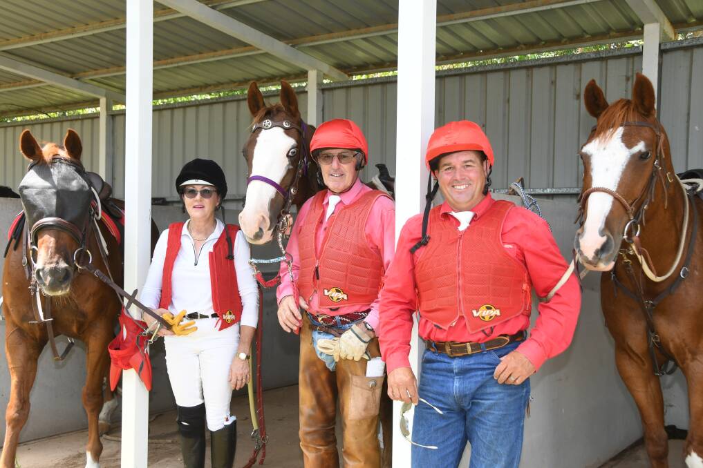 Mudgee Race Club's clerks of the course Corinne Cooper, Dubbo with 'Herbie', David Henderson, Gulgong with 'Memphis' and Dan Walker, Gulgong with 'Travis'.