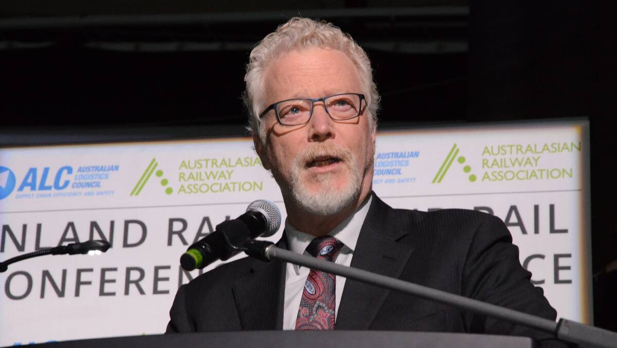Australian Rail Track Corporation chief executive Richard Wankmuller speaks at the Inland Rail Conference at Parkes.