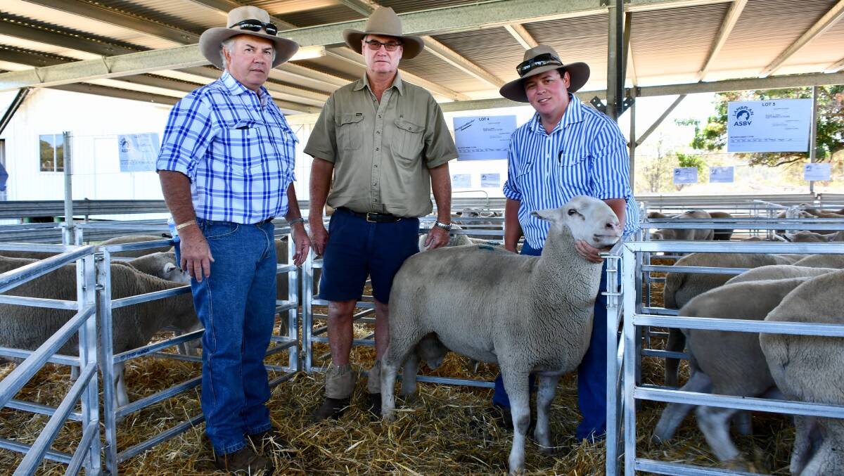 Tony Frizell, PR Watts & Co, Clive Pearson, Armidale, Cameron Gall, Wilson's Creek with the $1200 ram