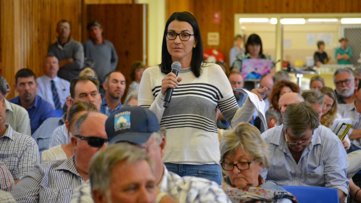 Jo Marchant, Cobboco, says she and many others at the meeting were not ready to move beyond phase one of Inland Rail as they had no confidence in the process, including a lack of transparency around studies.