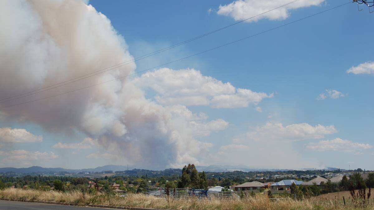 Looking from North Orange across to Mount Canobolas at 2.30pm on Saturday as winds strengthened, fanning the fire eastwards.