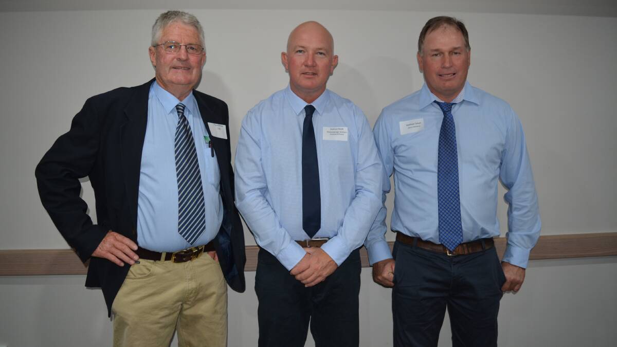 Competition judge, Frank McRae, Borenore, Hutcheon and Pearce general manager, Andrew Sands, Dubbo, and Matthew Tabian, Leeton.
