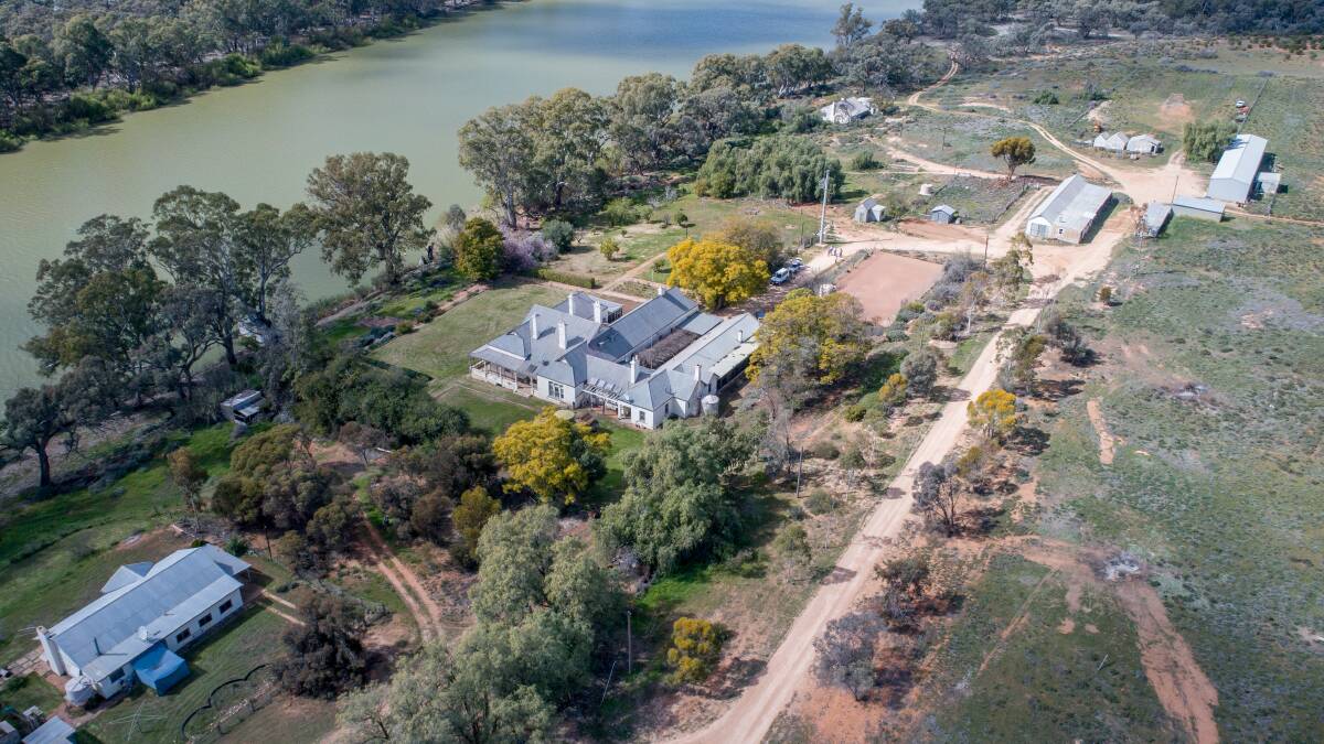 Historic lower Murray jewel on offer