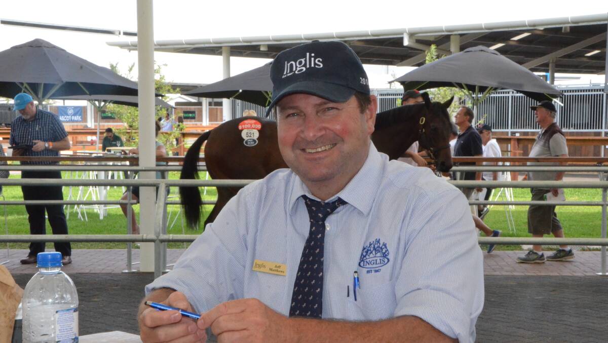 Long-time Inglis complex manager in Sydney, Jeff Matthews, watching over horses prior to them entering the sale’s ring at Riverside Stables at Warwick Farm in February. Photo by Virginia Harvey. 


