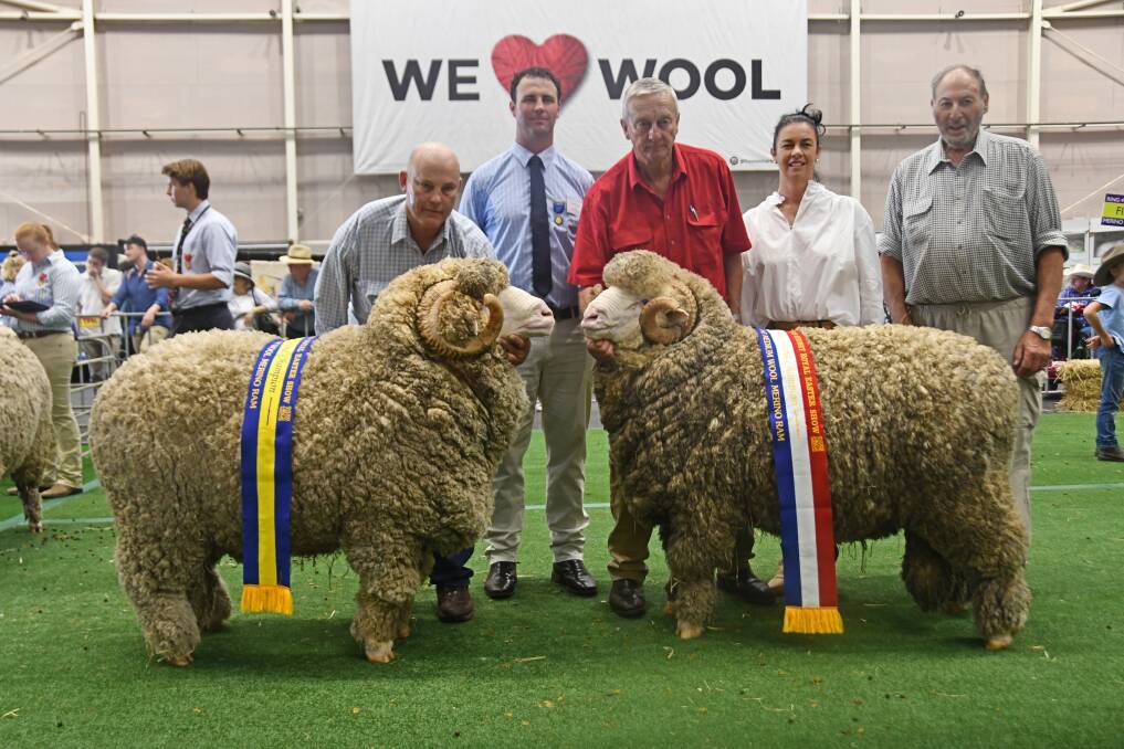 Nerstane stud principal Hamish McLaren, judge Brent Flood, David Zouch, Natalie Cox, and Hollow Mount stud principal with the reserve and grand champion rams. 