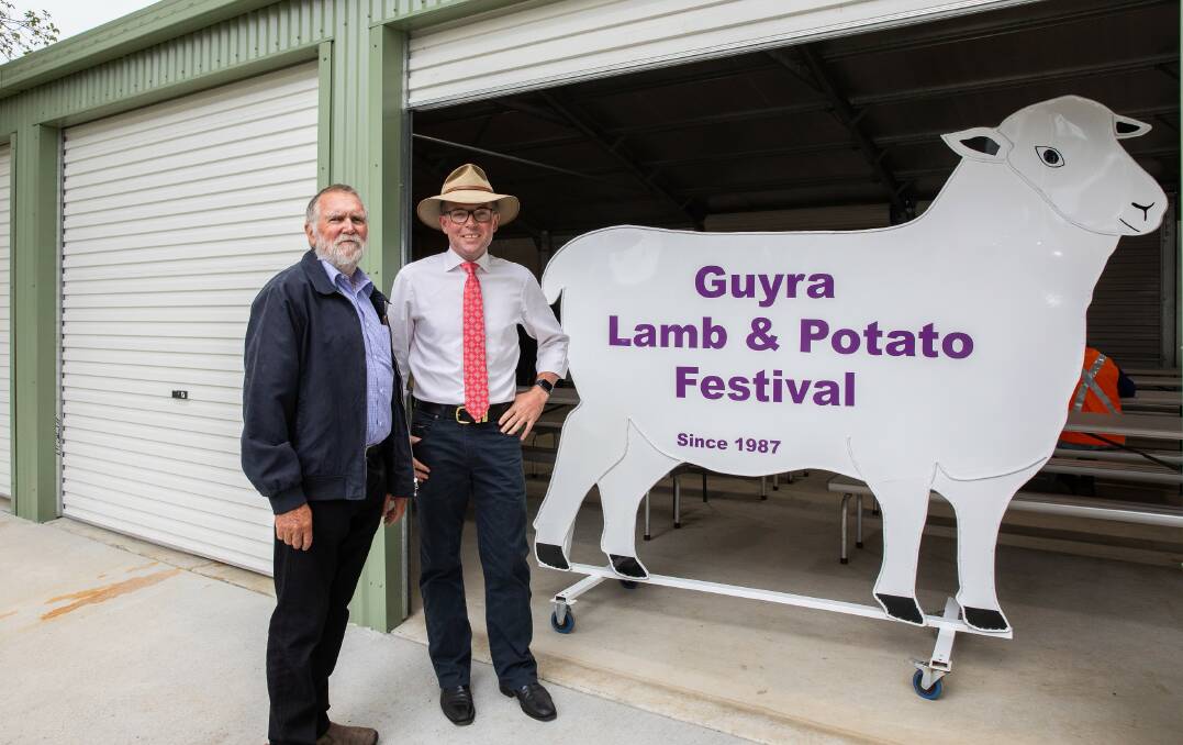 Guyra Lamb and Potato Festival president Steve Mepham and Northern Tablelands MP Adam Marshall unveil the new $130,000 all-weather Guyra Spud Shed pavilion.