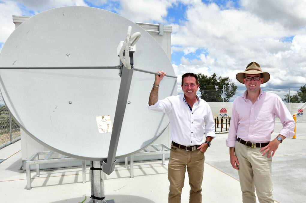 Deputy Premier Paul Toole and NSW Agriculture Minister Adam Marshall inspected the Yeoval Doppler radar on Wednesday. Photo: Supplied 