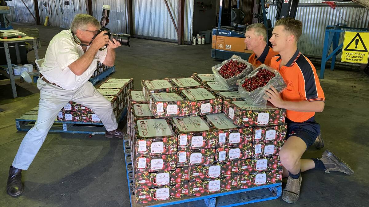 Snapped by Jayne West while yours truly snaps her son and brother-in-law at their West Balmoral Orange cherry orchard this December. Jayne, of course, is the CEO of Australian National Field Days.