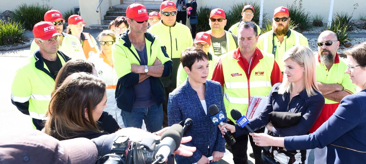 SHOW OF SUPPORT: Agriculture and regional development Minister Jaala Pulford speaks with media at Tangambalanga. Picture: MARK JESSER