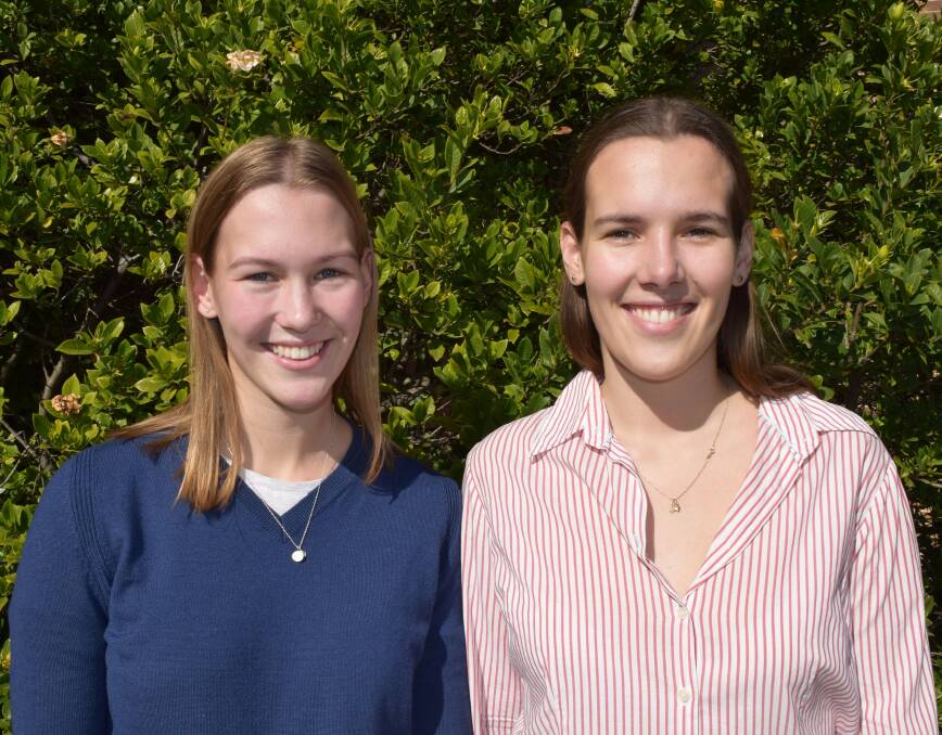 Sisters Laura and Kate Farquhar found a close community when they began university studies by joining The Women’s College. 