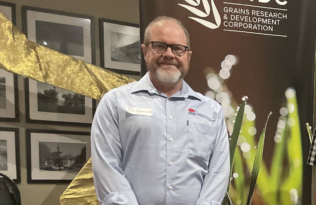 NSW DPI senior plant pathologist, Dr Steven Simpfendorfer, said it is important growers find out what they are dealing with as early as possible. 