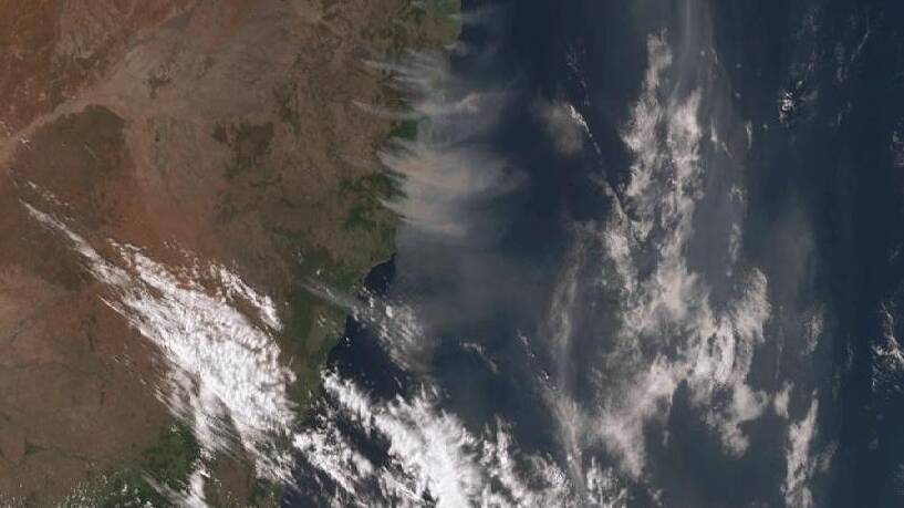 North Coast smoke ahead of the southerly change on Tuesday changed direction in the wake of the southerly change.