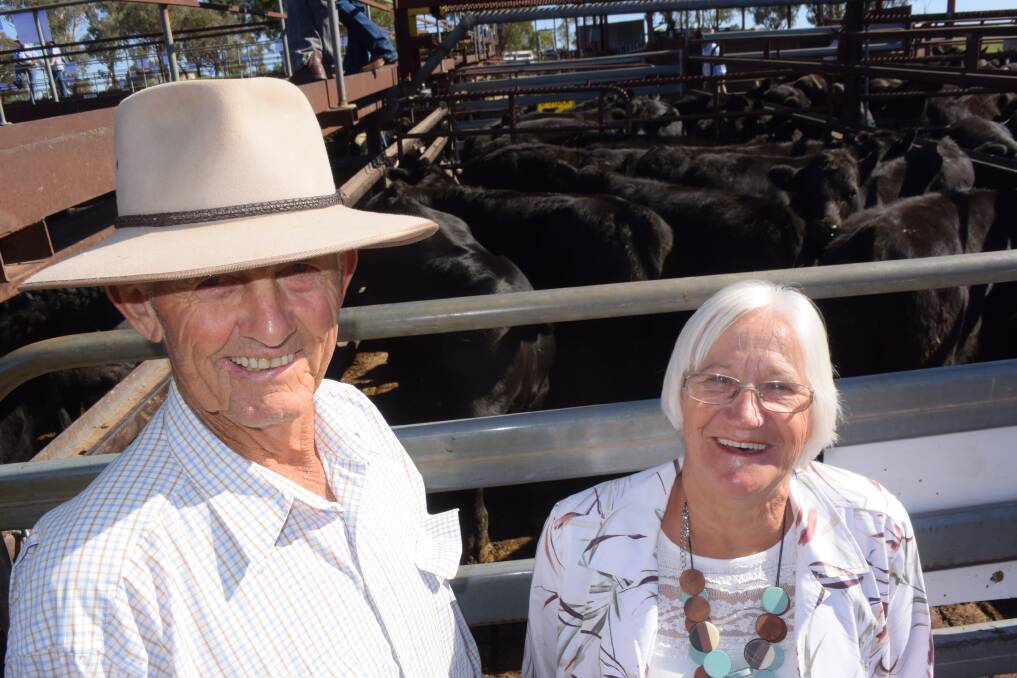 Neville and Gail McIntyre, Pinkett via Glen Innes, with the top selling pen at Inverell's first March weaner sale - Black Limousin/Angus steers, 310kg, making $1061.