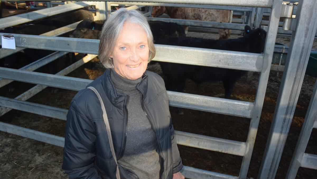 Lesley Leonard, Clybucca, with straight Angus, 267kg, from the son of Adrosson Equator bought through Doughboy Angus made 380c/kg to realise $1014.