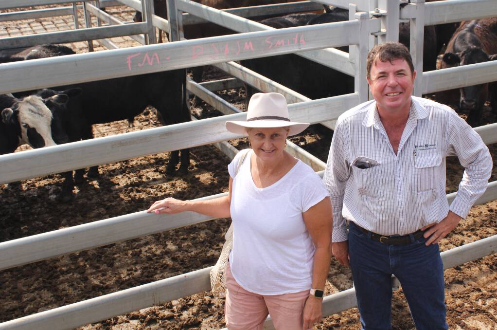 Tammy Lindsay, Bonville, which got 29mm of rain this week, with her agent David Farrell, Grafton, bought Angus weaners for 166c/kg to 202c/kg and will go on silage.