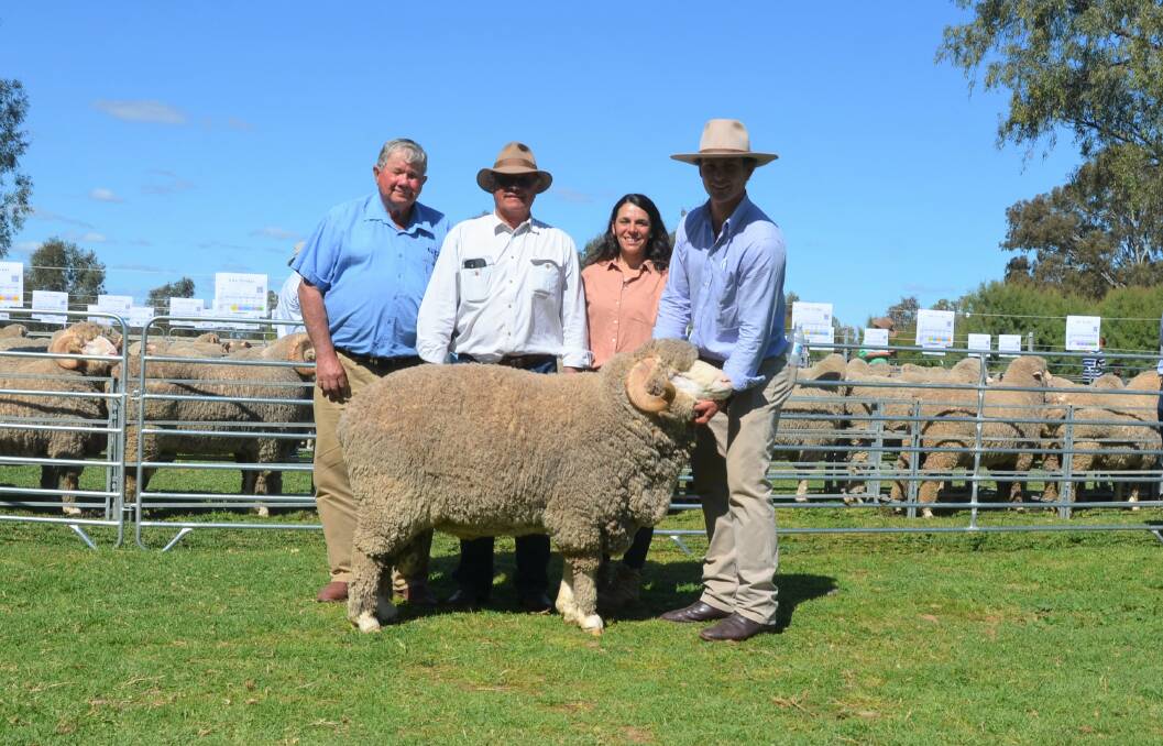 The top priced ram, sold for $8000, with purchaser Ray Norman, Glenray, Illabo, classer Michael Elmes, Cecile Chalon, The Yanko, and Ian Cameron, The Yanko stud principal. 